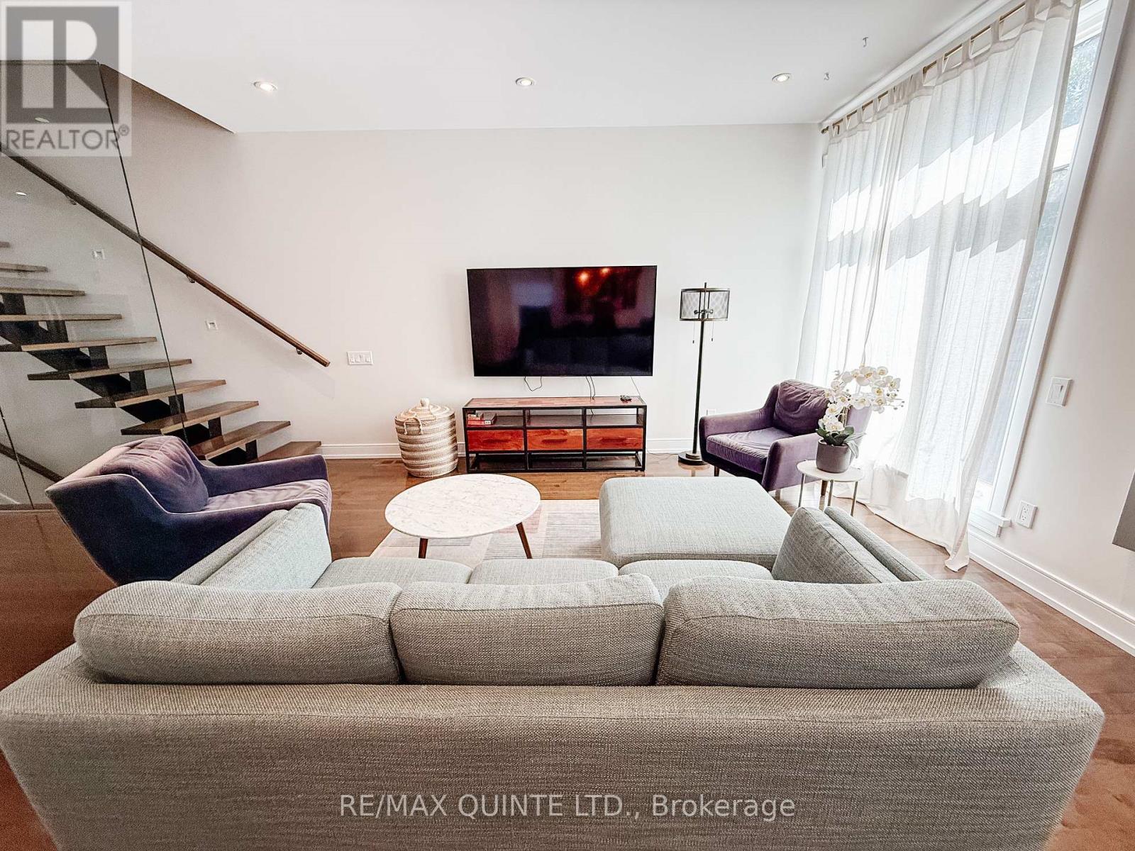 362 Roosevelt Avenue, Ottawa, Ontario  K2A 1Z3 - Photo 7 - X12900864