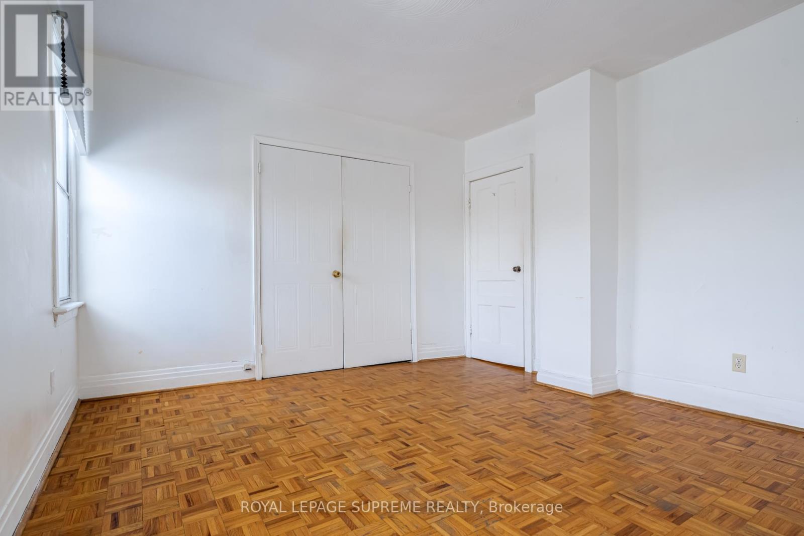 2nd Flr - 59 Somerset Avenue, Toronto, Ontario  M6H 2R3 - Photo 10 - C12900724