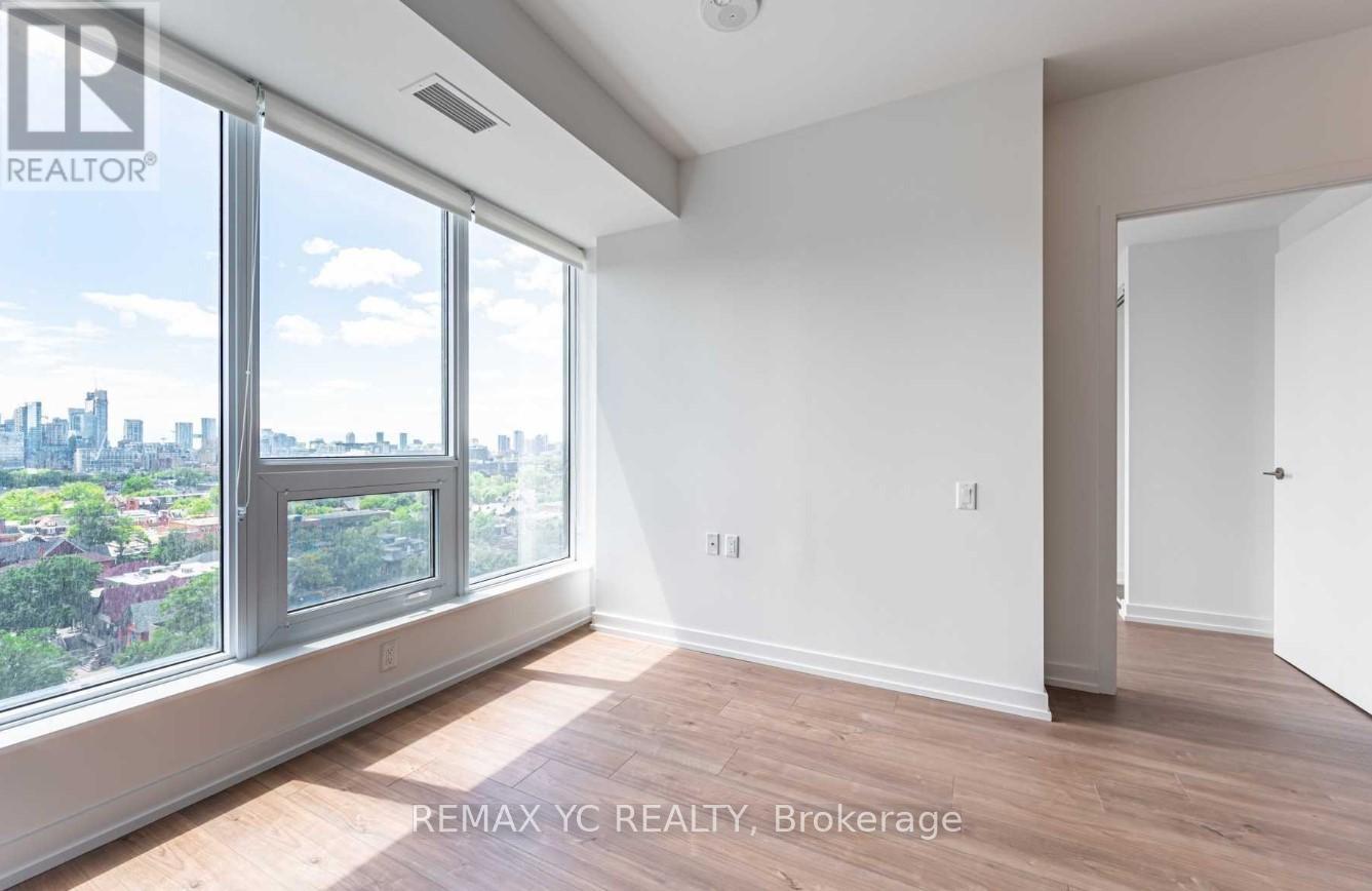 2601 - 203 College Street, Toronto, Ontario  M5T 1P9 - Photo 4 - C12900732