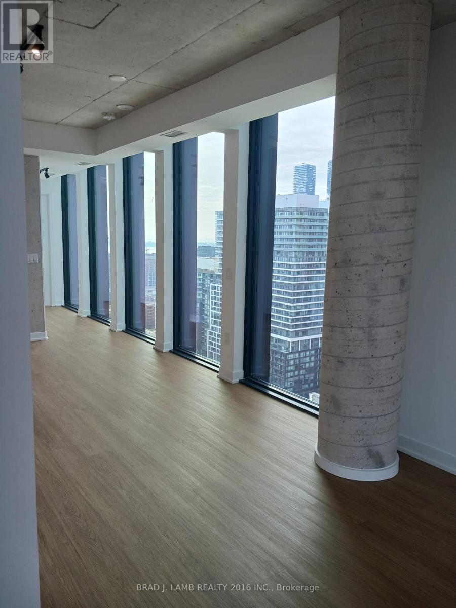 2605 - 284 King Street, Toronto, Ontario  M5A 1K4 - Photo 4 - C12900758