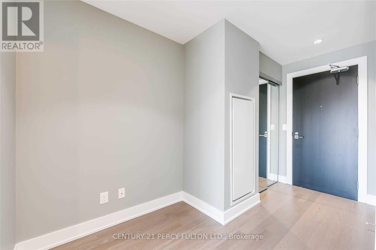 810 - 3018 Yonge Street, Toronto, Ontario  M4N 0A5 - Photo 6 - C12900826