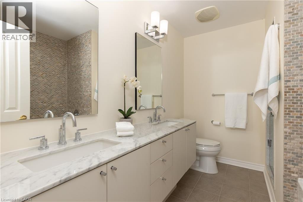 50 Old Mill Road Unit# Ph8, Oakville, Ontario  L6J 7W1 - Photo 14 - 40800615