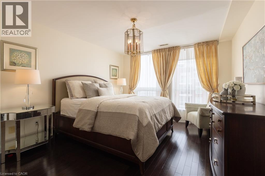 50 Old Mill Road Unit# Ph8, Oakville, Ontario  L6J 7W1 - Photo 12 - 40800615