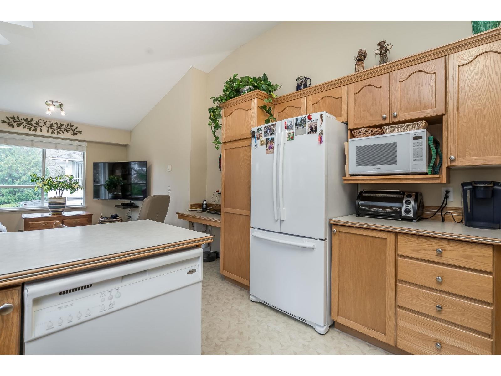 216 13895 102 Avenue, Surrey, British Columbia  V3T 1P2 - Photo 13 - R3100522