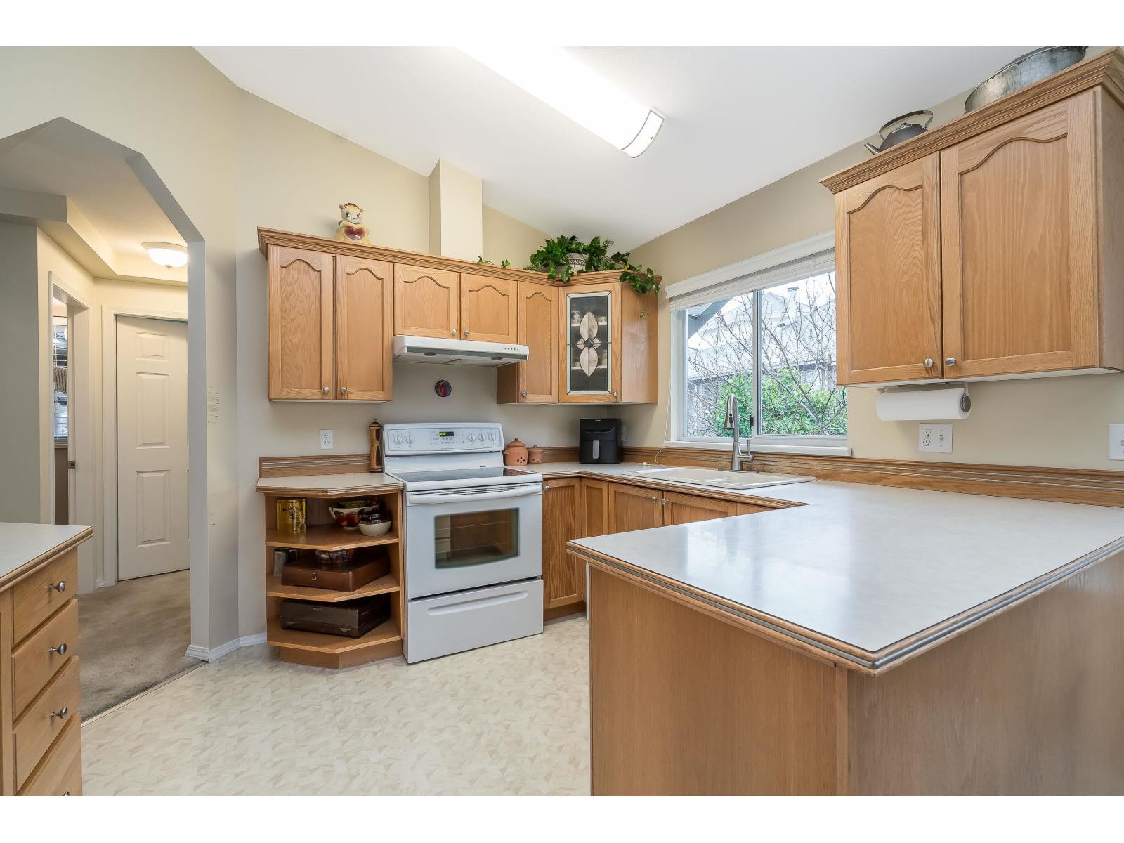 216 13895 102 Avenue, Surrey, British Columbia  V3T 1P2 - Photo 15 - R3100522