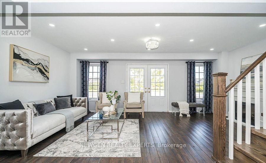 527 Rossland Road E, Ajax (Central West), Ontario  L1T 4S1 - Photo 4 - E12900856