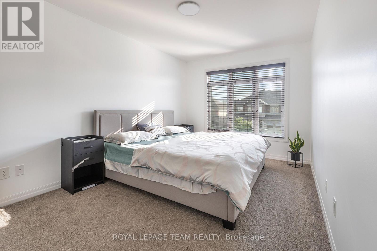 258 Gossamer Street, Ottawa, Ontario  K1W 0B2 - Photo 20 - X12900840