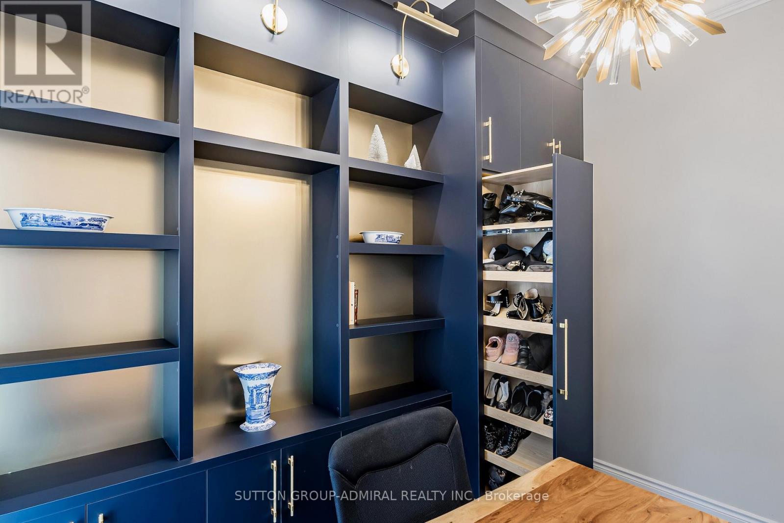 37 Cedarpoint Court, Vaughan, Ontario  L6A 4P7 - Photo 22 - N12900786