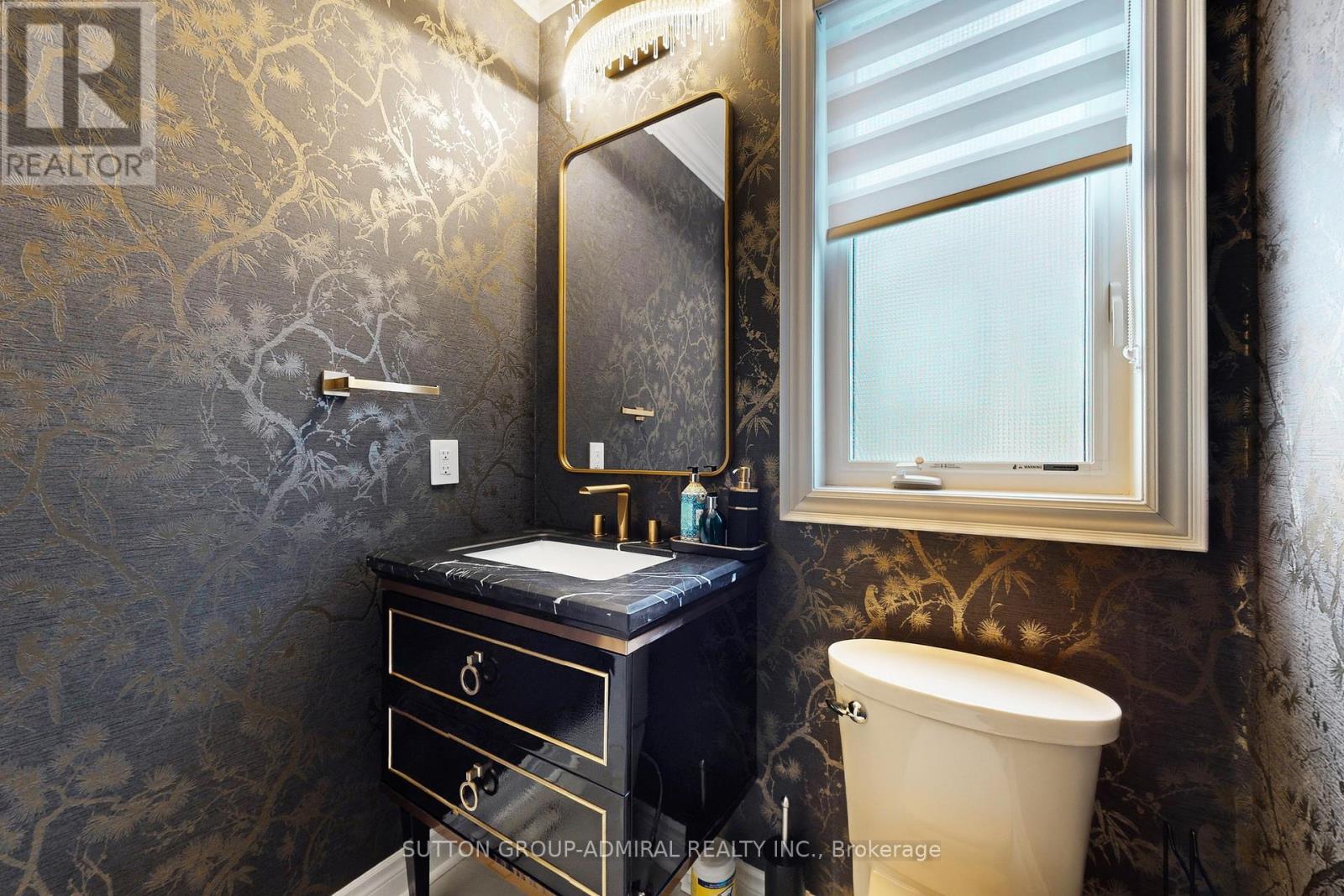 37 Cedarpoint Court, Vaughan, Ontario  L6A 4P7 - Photo 28 - N12900786