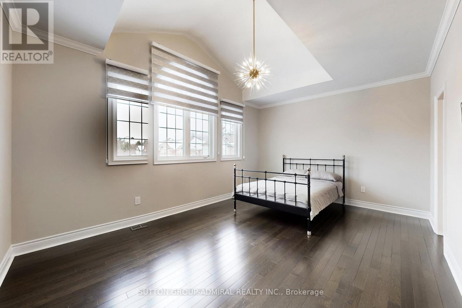 37 Cedarpoint Court, Vaughan, Ontario  L6A 4P7 - Photo 42 - N12900786