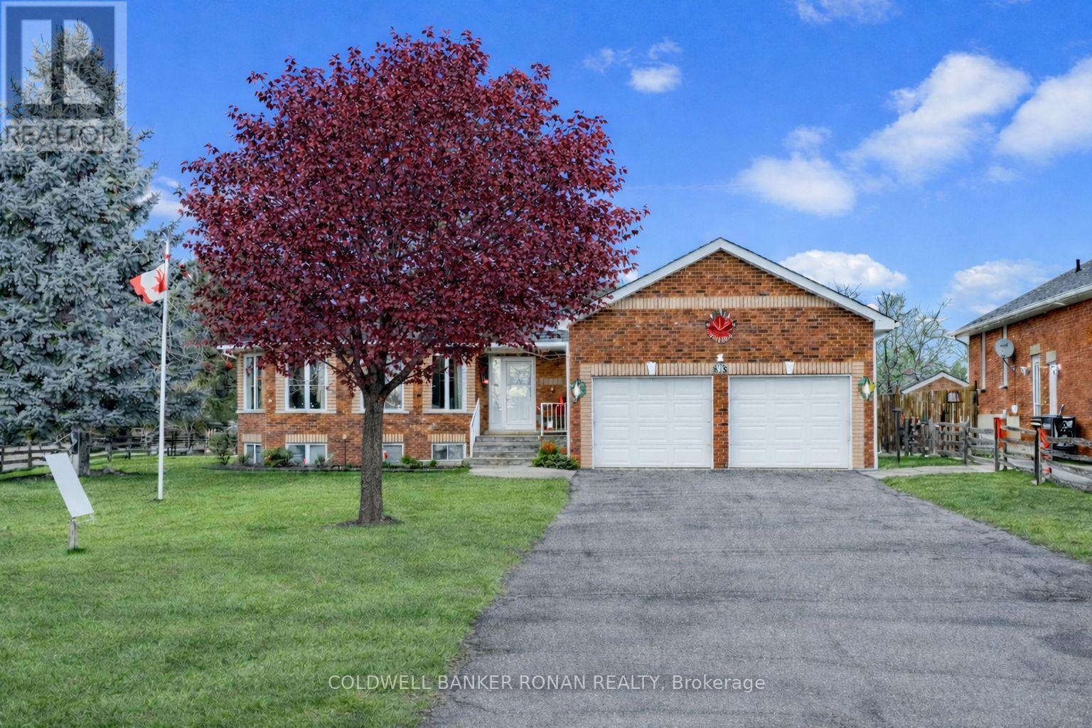 30 Lynch Lane, Adjala-Tosorontio (Everett), Ontario  L0M 1J0 - Photo 2 - N12848700