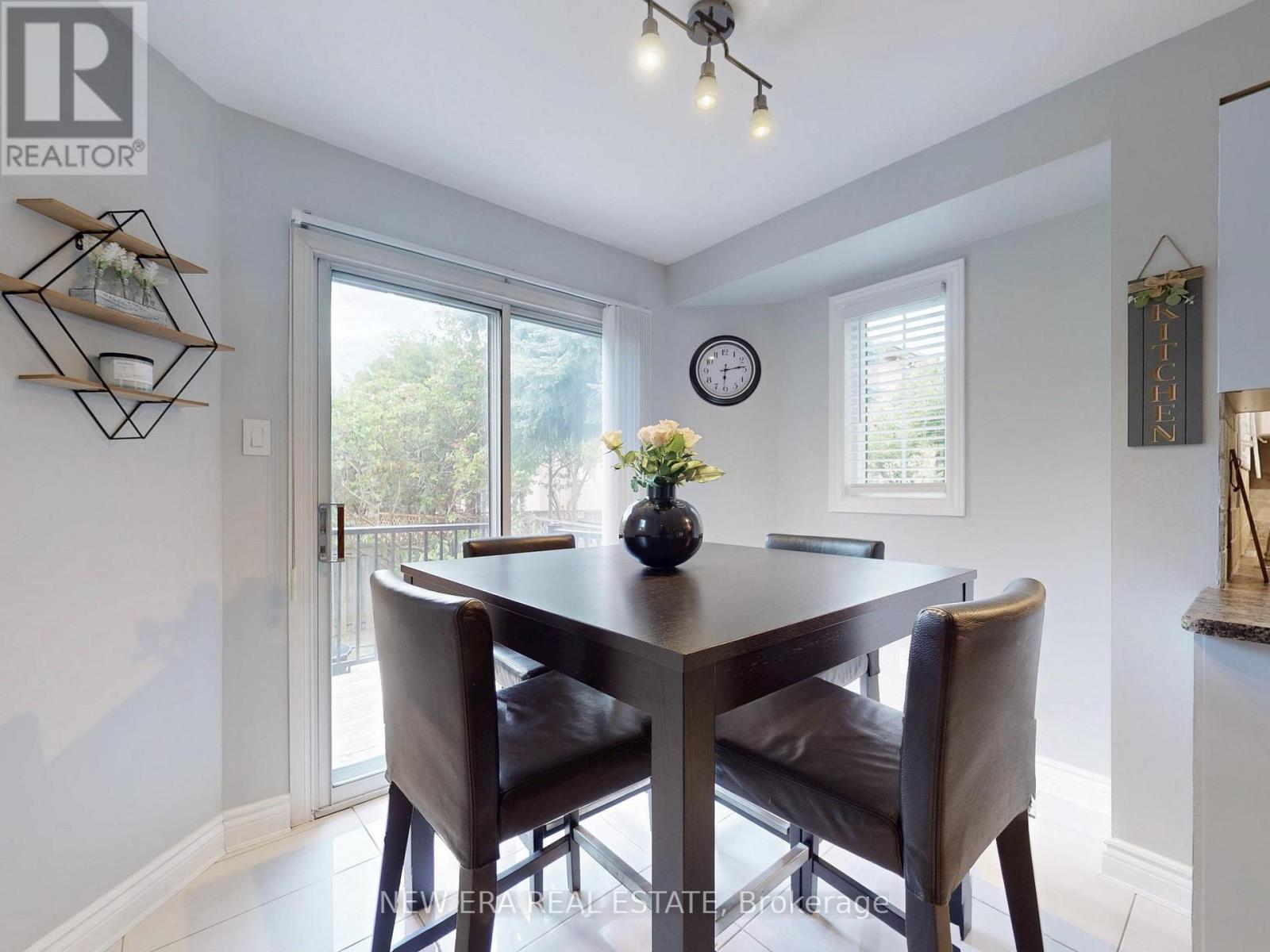 5380 Floral Hill Crescent, Mississauga, Ontario  L5V 1V3 - Photo 15 - W12900036