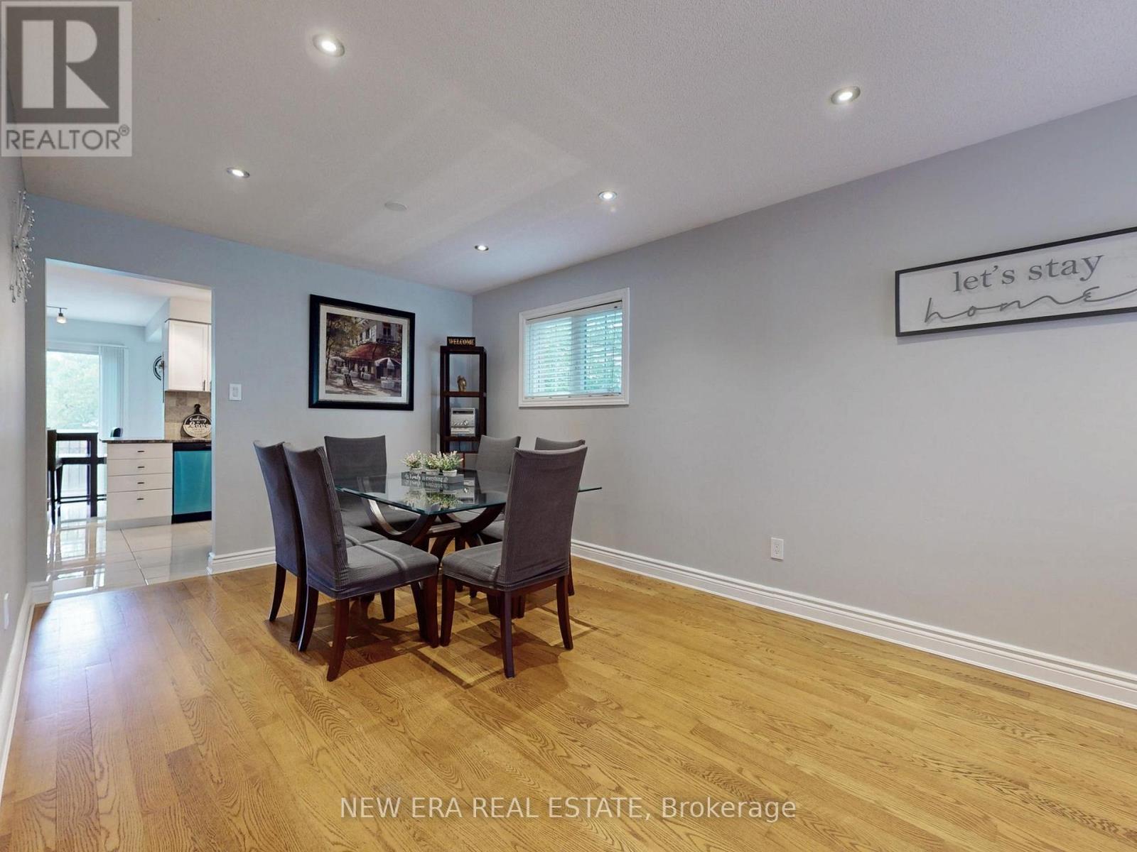 5380 Floral Hill Crescent, Mississauga, Ontario  L5V 1V3 - Photo 6 - W12900036