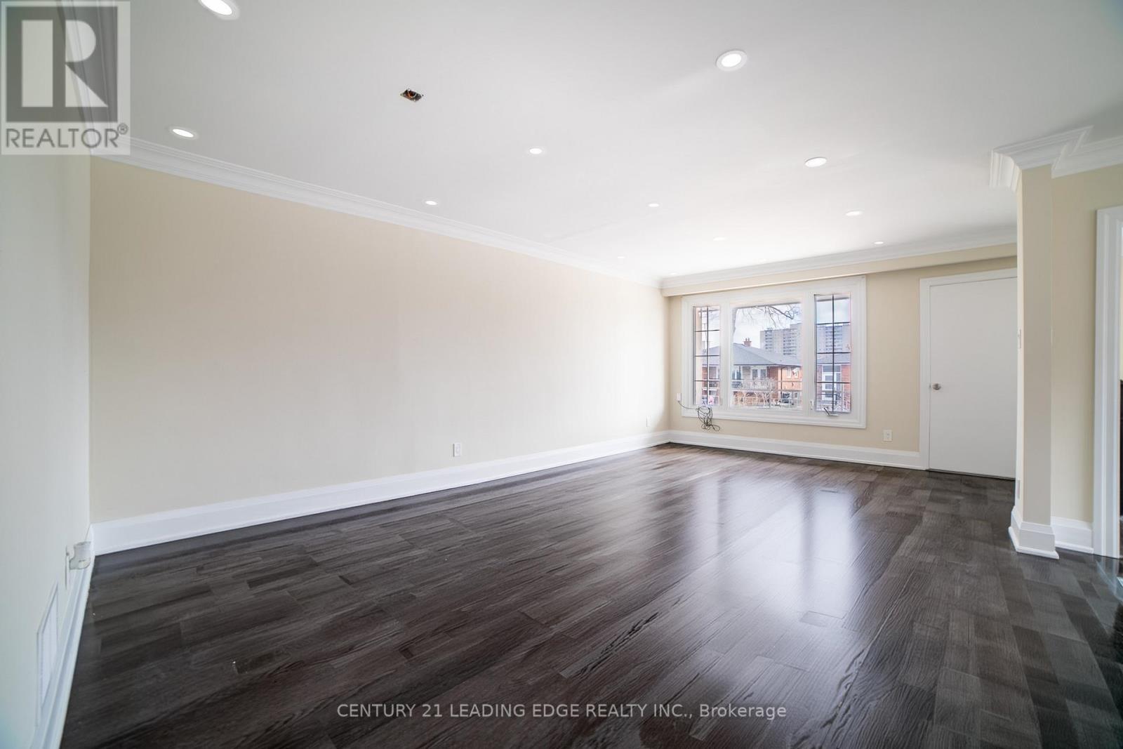 34 Petiole Road, Toronto, Ontario  M3N 2B4 - Photo 21 - W12887406