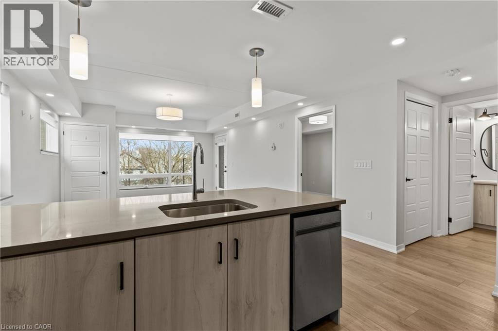 3998 Victoria Avenue Unit# 211, Vineland, Ontario  L0R 2C0 - Photo 12 - 40813569