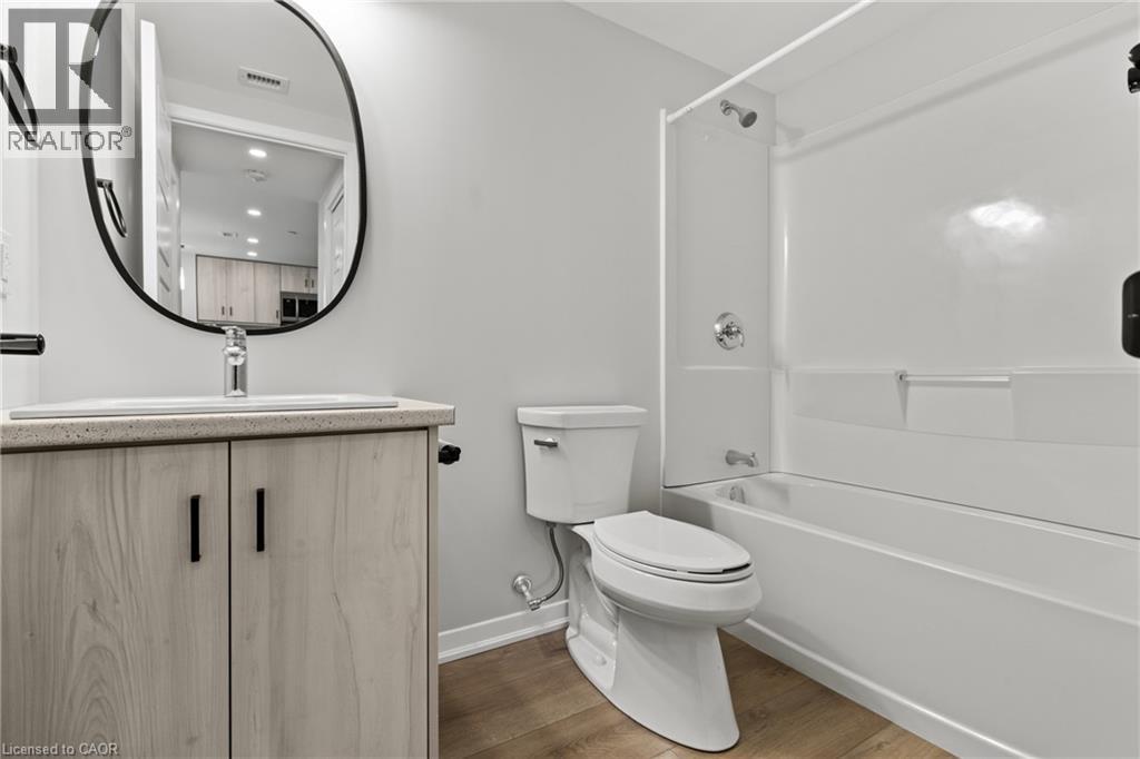 3998 Victoria Avenue Unit# 211, Vineland, Ontario  L0R 2C0 - Photo 22 - 40813569