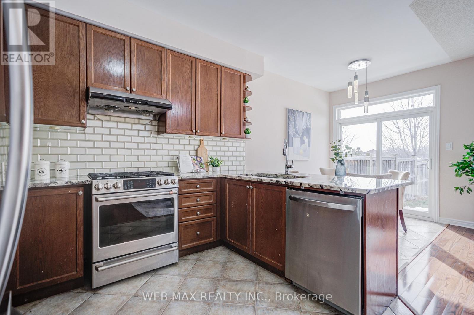 4462 Centretown Way, Mississauga, Ontario  L5R 0C6 - Photo 13 - W12900712