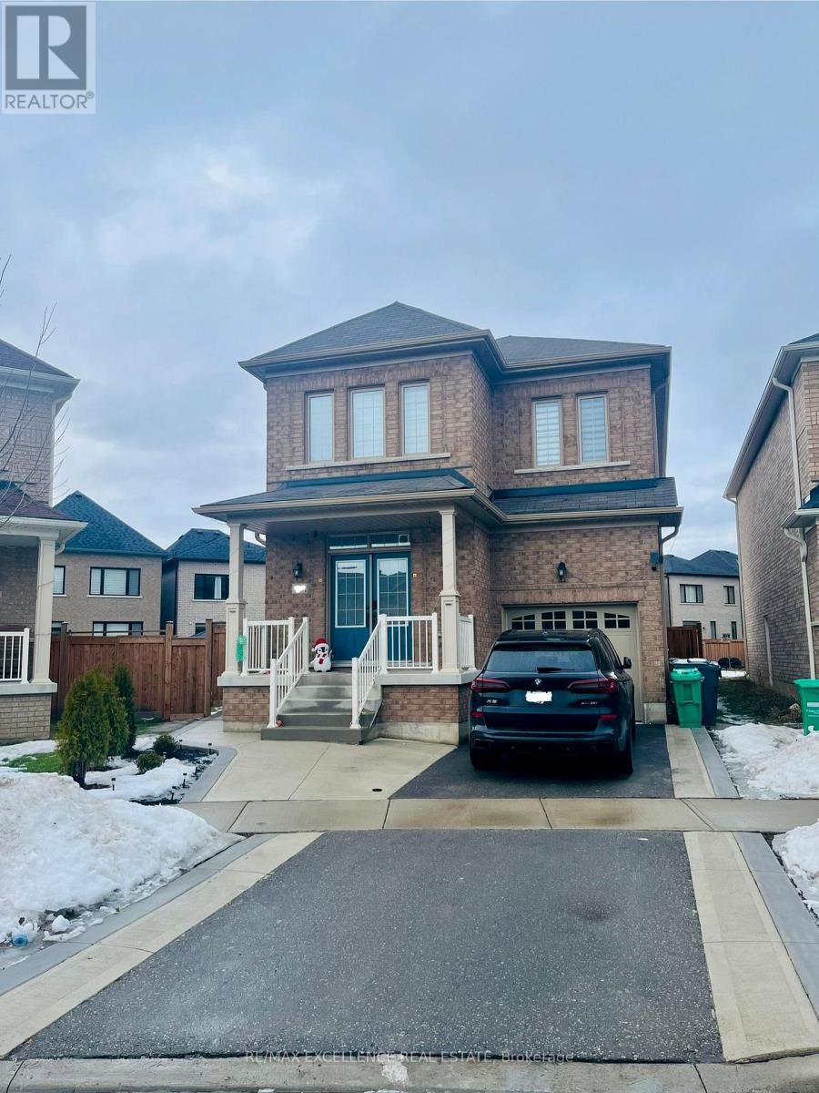 27 BACHELOR STREET, Brampton, Ontario