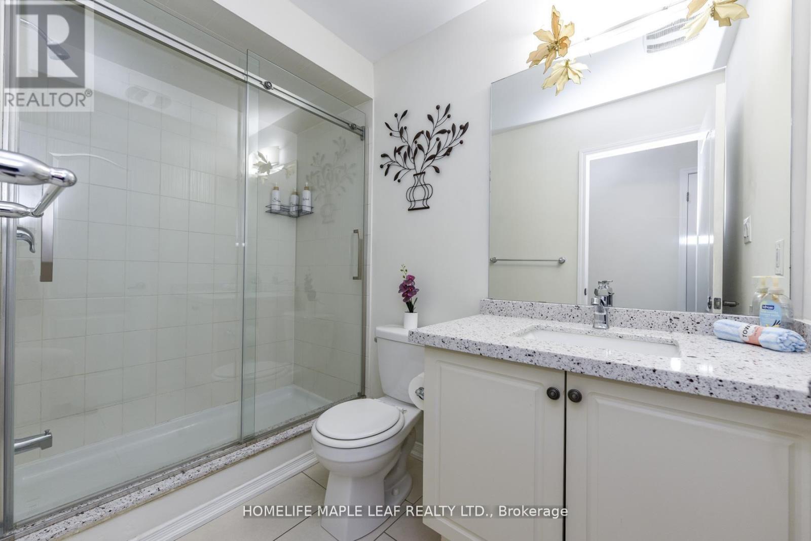 49 Golden Springs Drive, Brampton, Ontario  L7A 4N7 - Photo 36 - W12900746