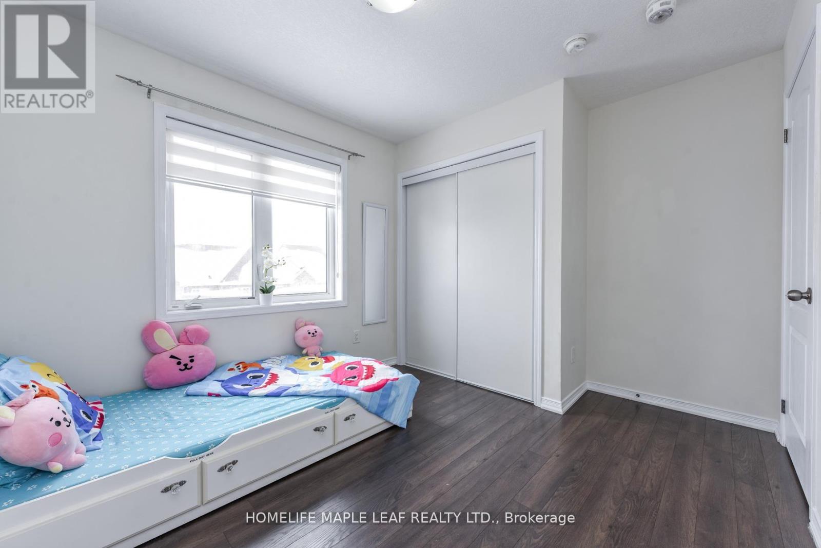 49 Golden Springs Drive, Brampton, Ontario  L7A 4N7 - Photo 40 - W12900746