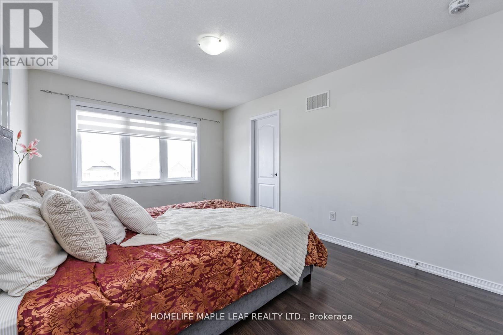 49 Golden Springs Drive, Brampton, Ontario  L7A 4N7 - Photo 45 - W12900746