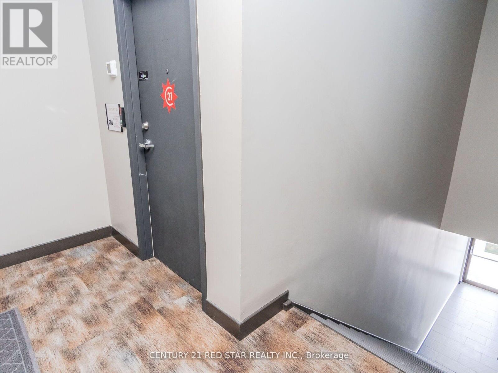 201 - 50 Steeles Avenue E, Milton, Ontario  L9T 4W9 - Photo 11 - W12900776