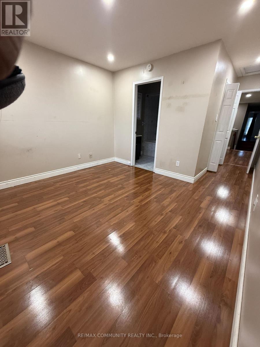 12 Caruso Drive, Brampton, Ontario  L6Y 5B1 - Photo 17 - W12900778