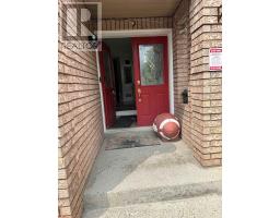 12 CARUSO DRIVE, Brampton, Ontario