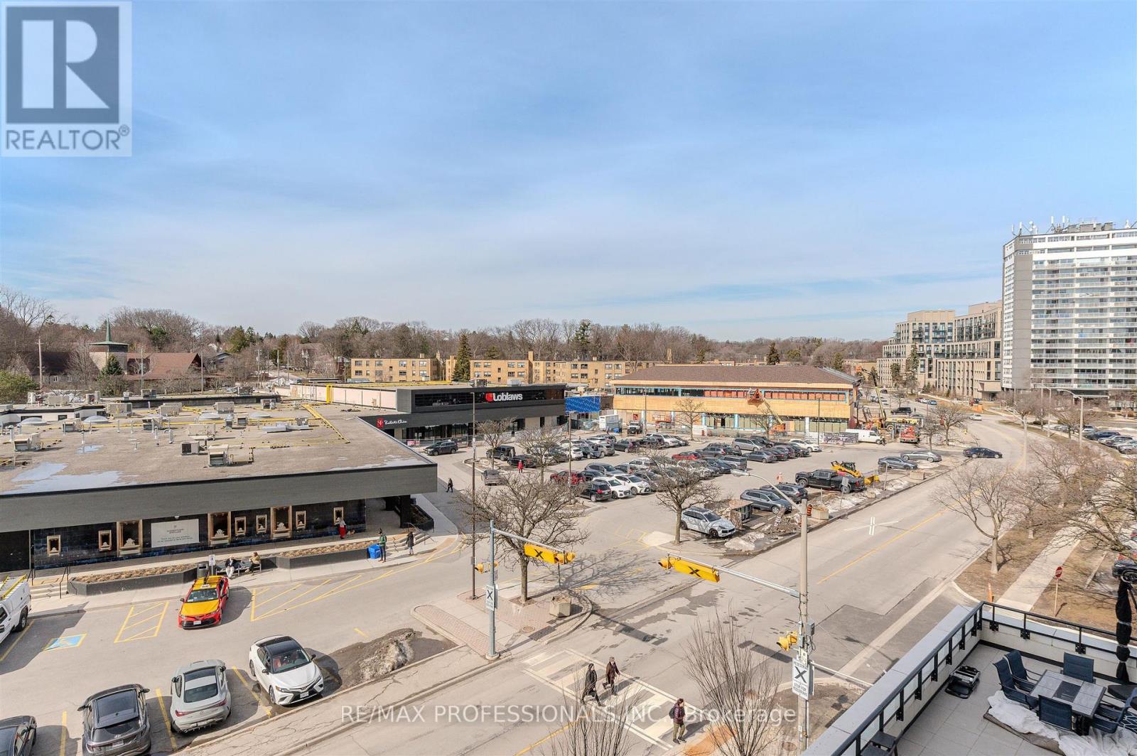 418 - 259 The Kingsway, Toronto, Ontario  M9A 4B1 - Photo 12 - W12900854