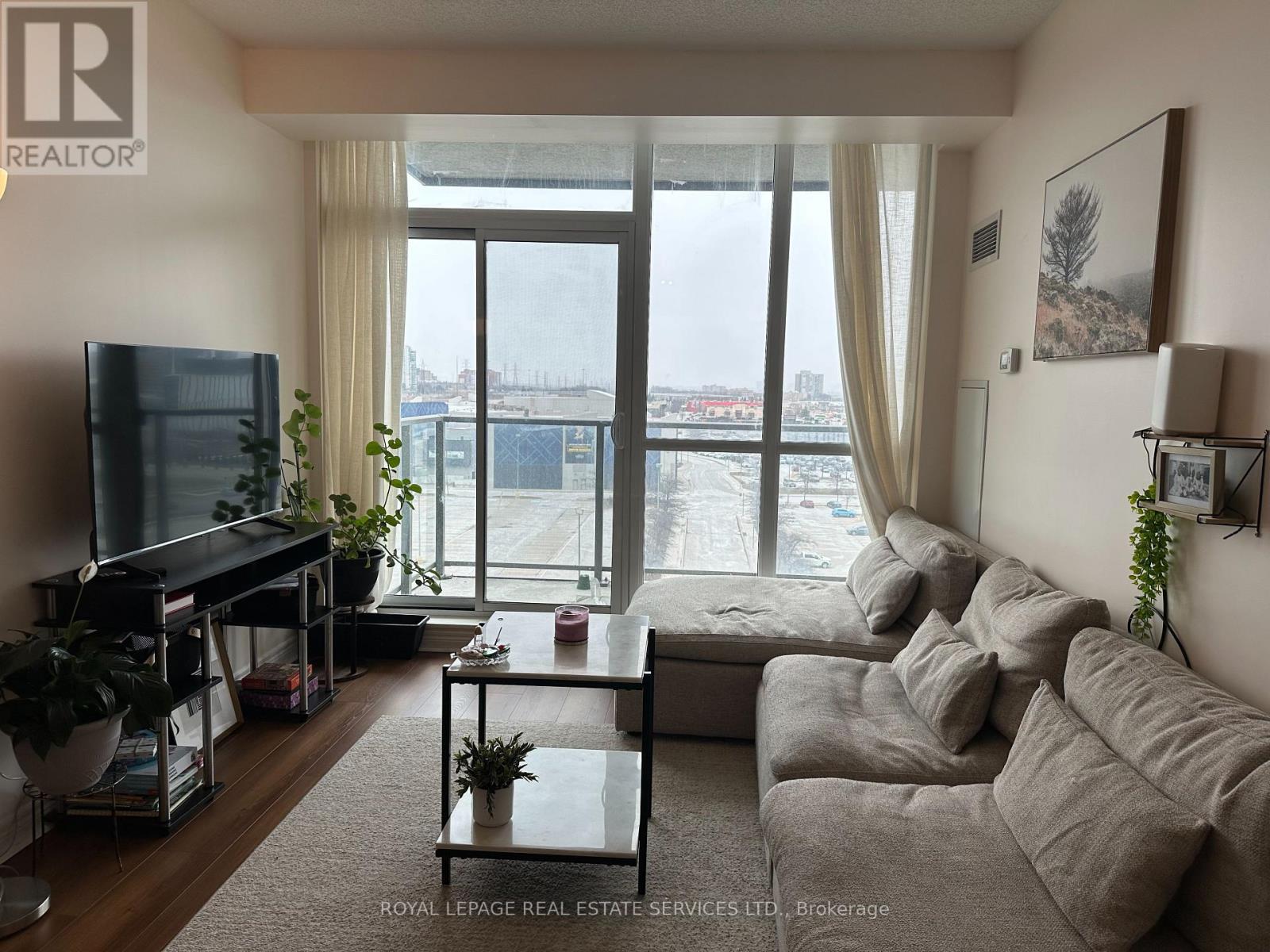 917 - 339 Rathburn Road W, Mississauga, Ontario  L5B 0K6 - Photo 10 - W12900858