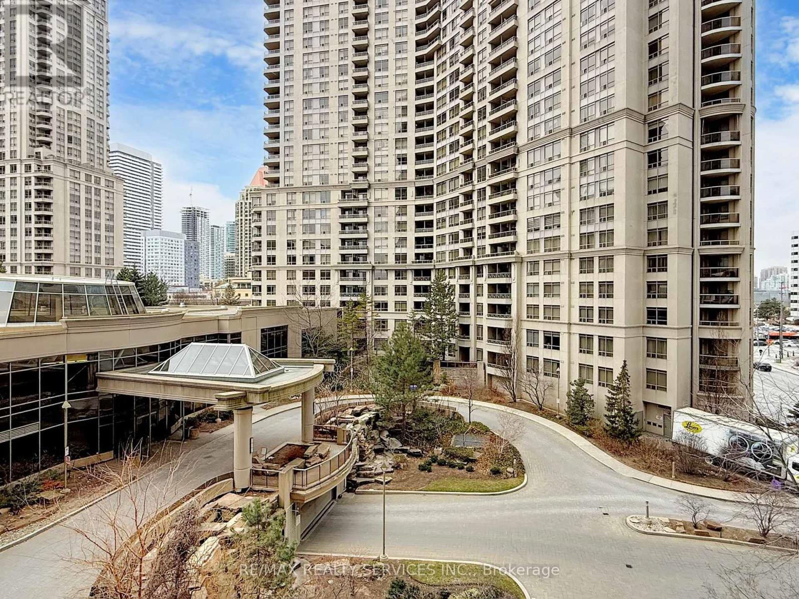 504 - 3880 Duke Of York Boulevard, Mississauga, Ontario  L5B 4M7 - Photo 35 - W12900866