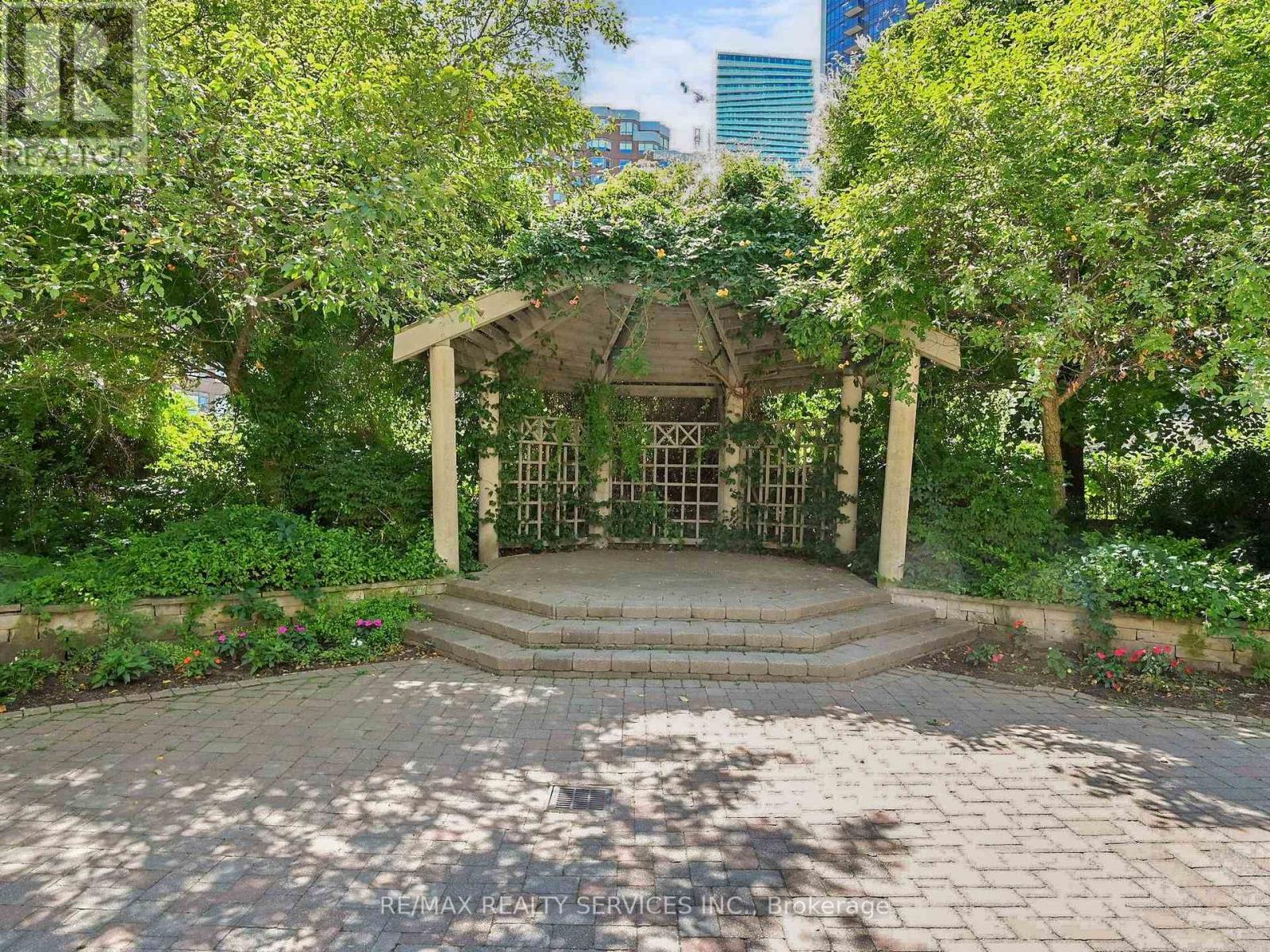 504 - 3880 Duke Of York Boulevard, Mississauga, Ontario  L5B 4M7 - Photo 44 - W12900866