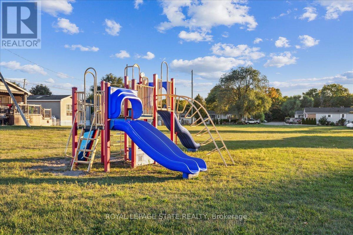 13 Spruce - 4449 Milburough Line, Burlington, Ontario  L7P 0C5 - Photo 32 - W12900868