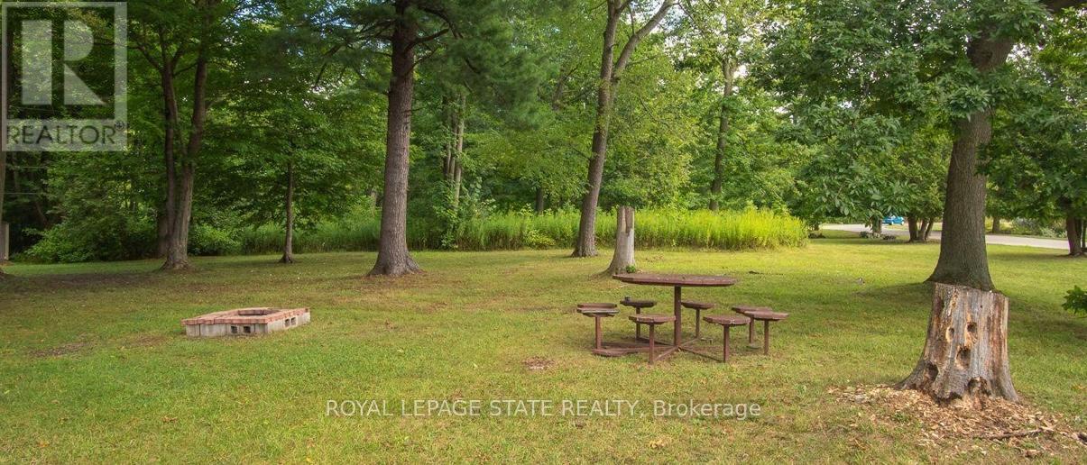 13 Spruce - 4449 Milburough Line, Burlington, Ontario  L7P 0C5 - Photo 37 - W12900868