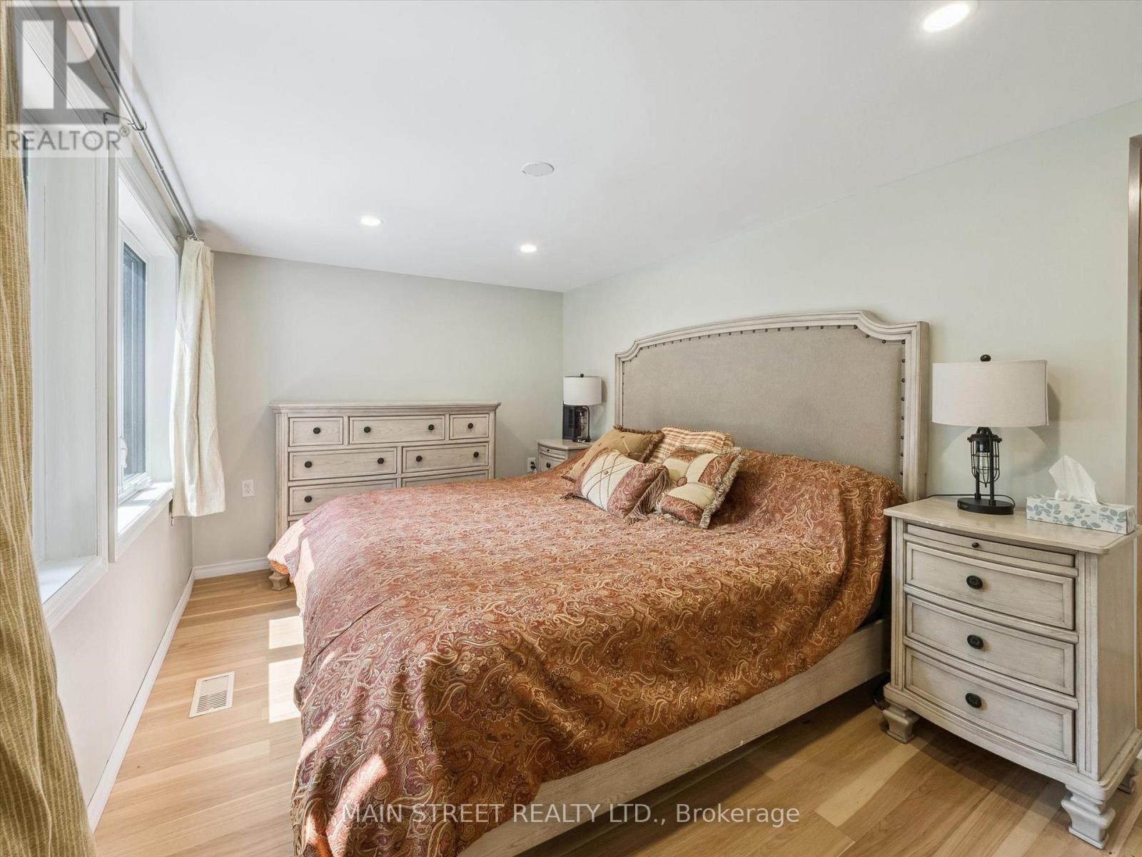 1183 South Morrison Lake Road, Gravenhurst, Ontario  P0E 1G0 - Photo 13 - X12900810