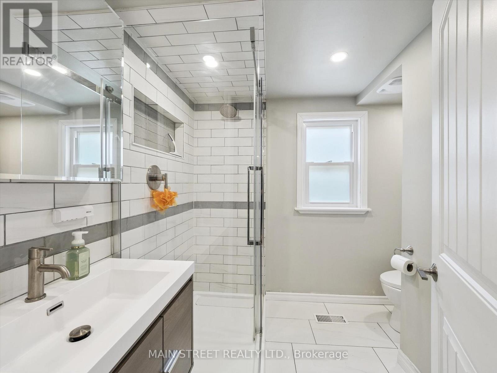 1183 South Morrison Lake Road, Gravenhurst, Ontario  P0E 1G0 - Photo 15 - X12900810