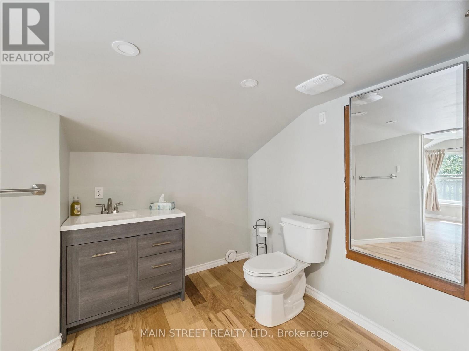 1183 South Morrison Lake Road, Gravenhurst, Ontario  P0E 1G0 - Photo 23 - X12900810