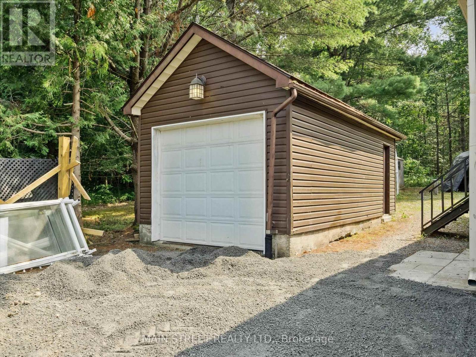 1183 South Morrison Lake Road, Gravenhurst, Ontario  P0E 1G0 - Photo 38 - X12900810