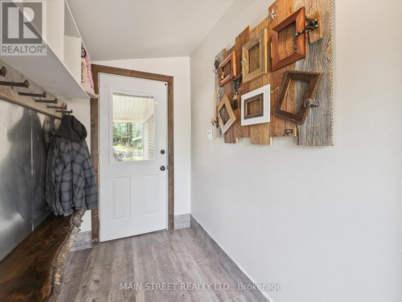 1183 South Morrison Lake Road, Gravenhurst, Ontario  P0E 1G0 - Photo 4 - X12900810