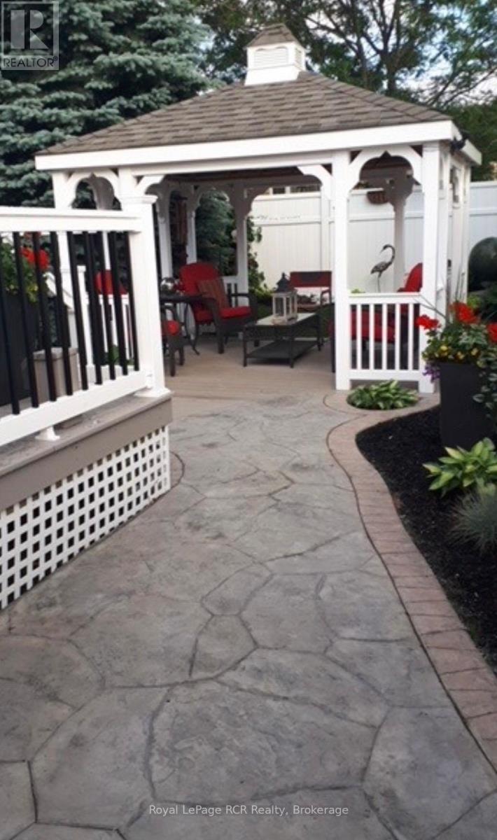 393 1st Street S, Hanover, Ontario  N4N 3T8 - Photo 34 - X12900482