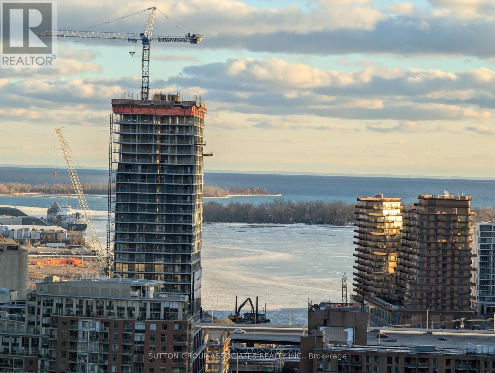 2307 - 120 Parliament Street, Toronto, Ontario  M5A 2Y8 - Photo 18 - C12894076