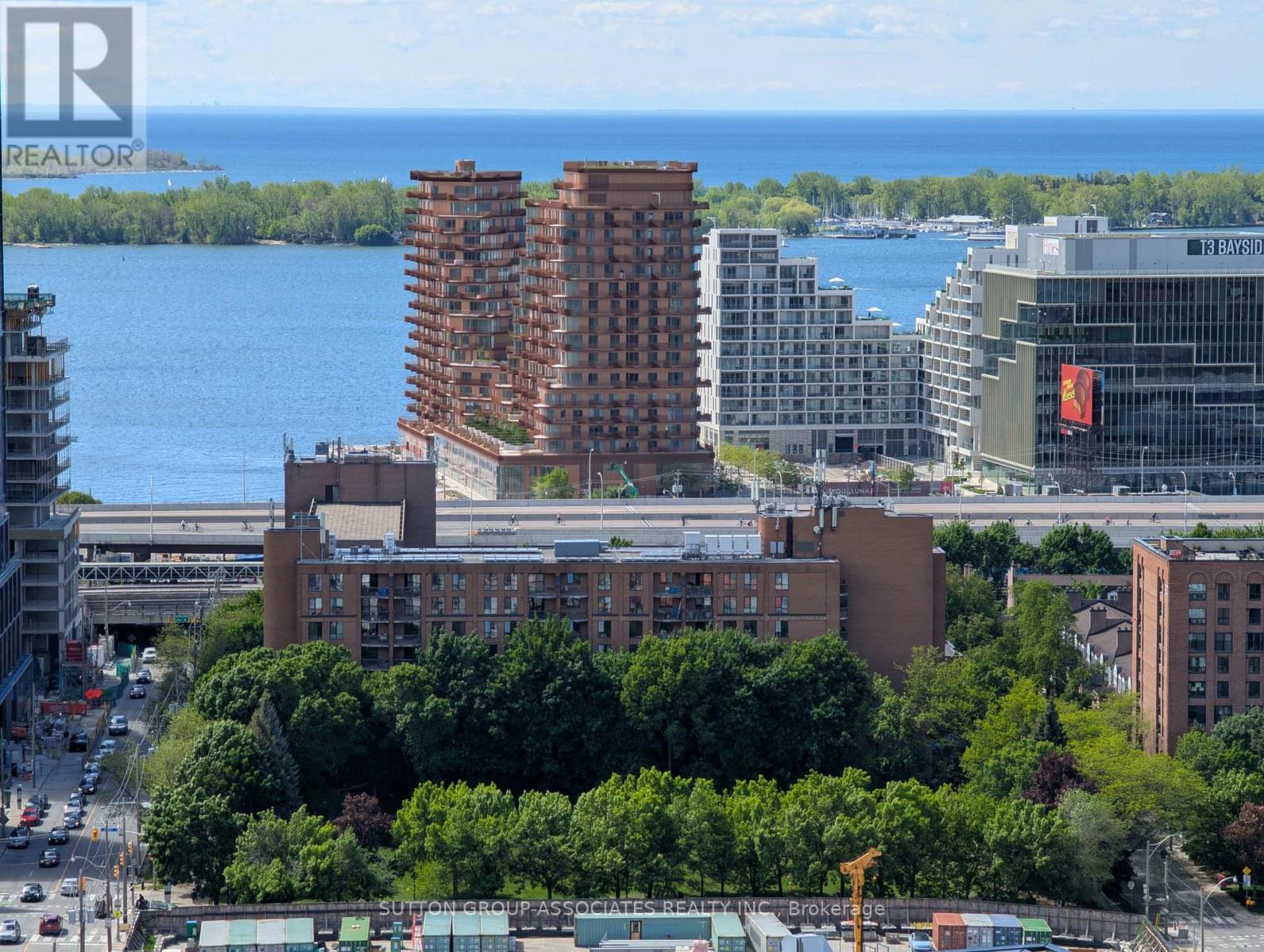 2307 - 120 PARLIAMENT STREET, Toronto, Ontario