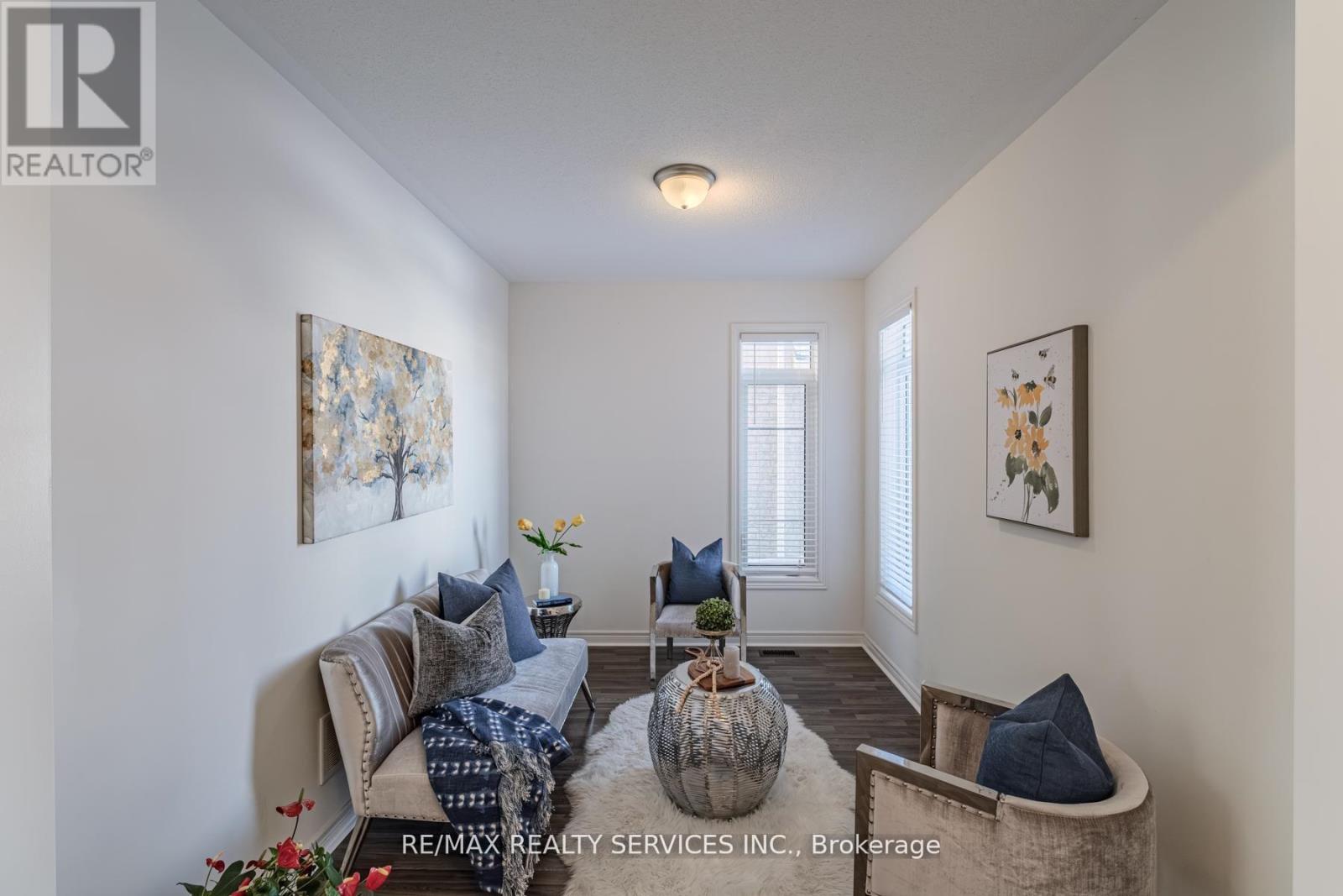 12 Oldham Avenue, Brant, Ontario  N3L 0G7 - Photo 10 - X12853232