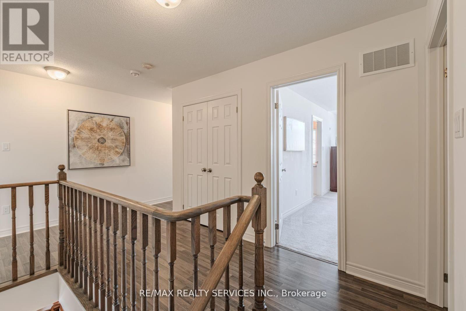 12 Oldham Avenue, Brant, Ontario  N3L 0G7 - Photo 27 - X12853232