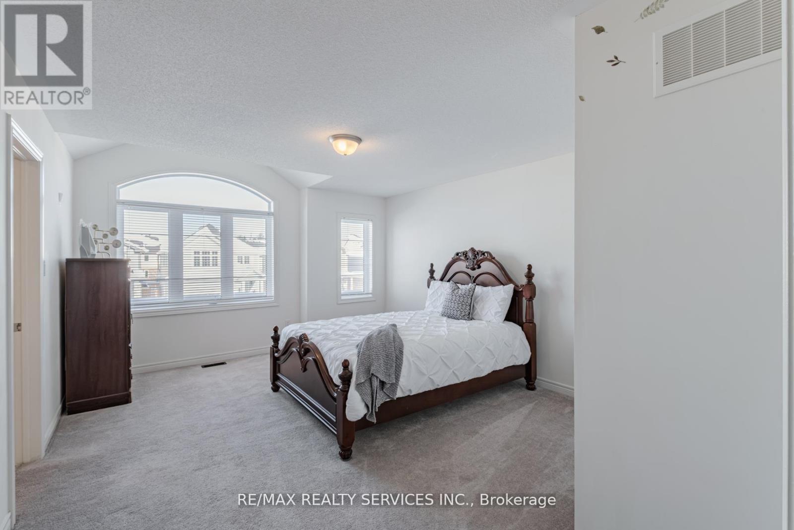 12 Oldham Avenue, Brant, Ontario  N3L 0G7 - Photo 30 - X12853232