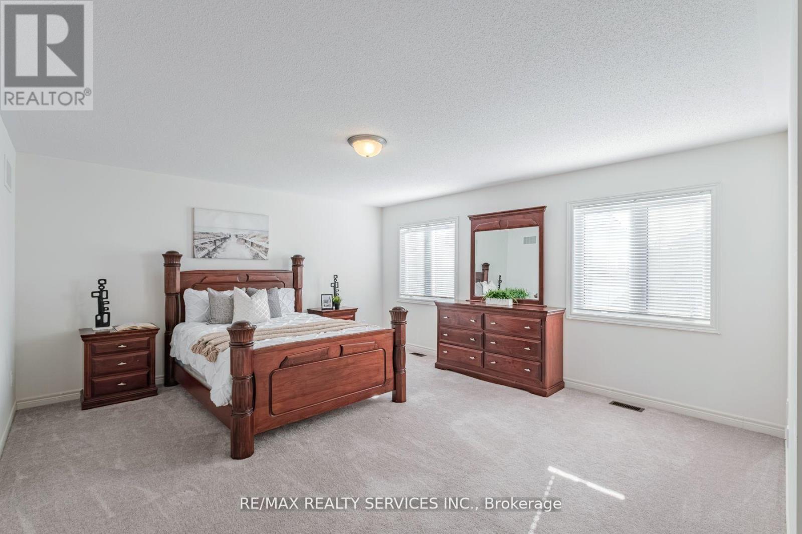 12 Oldham Avenue, Brant, Ontario  N3L 0G7 - Photo 41 - X12853232