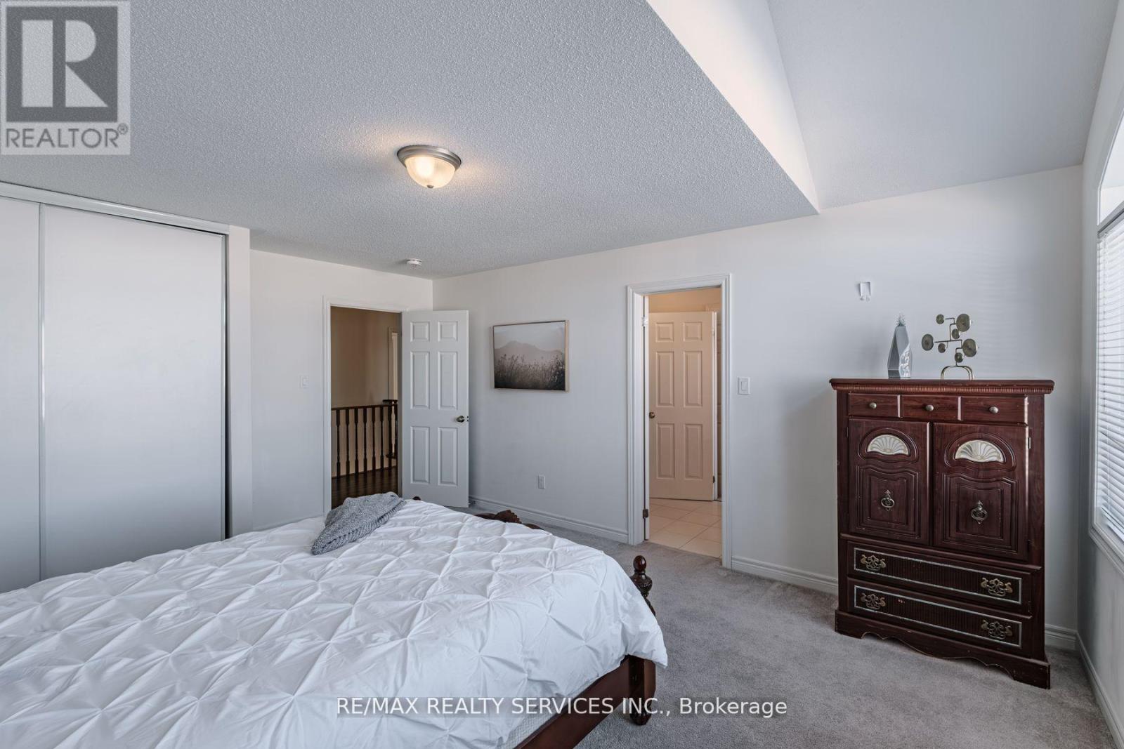 12 Oldham Avenue, Brant, Ontario  N3L 0G7 - Photo 31 - X12853232