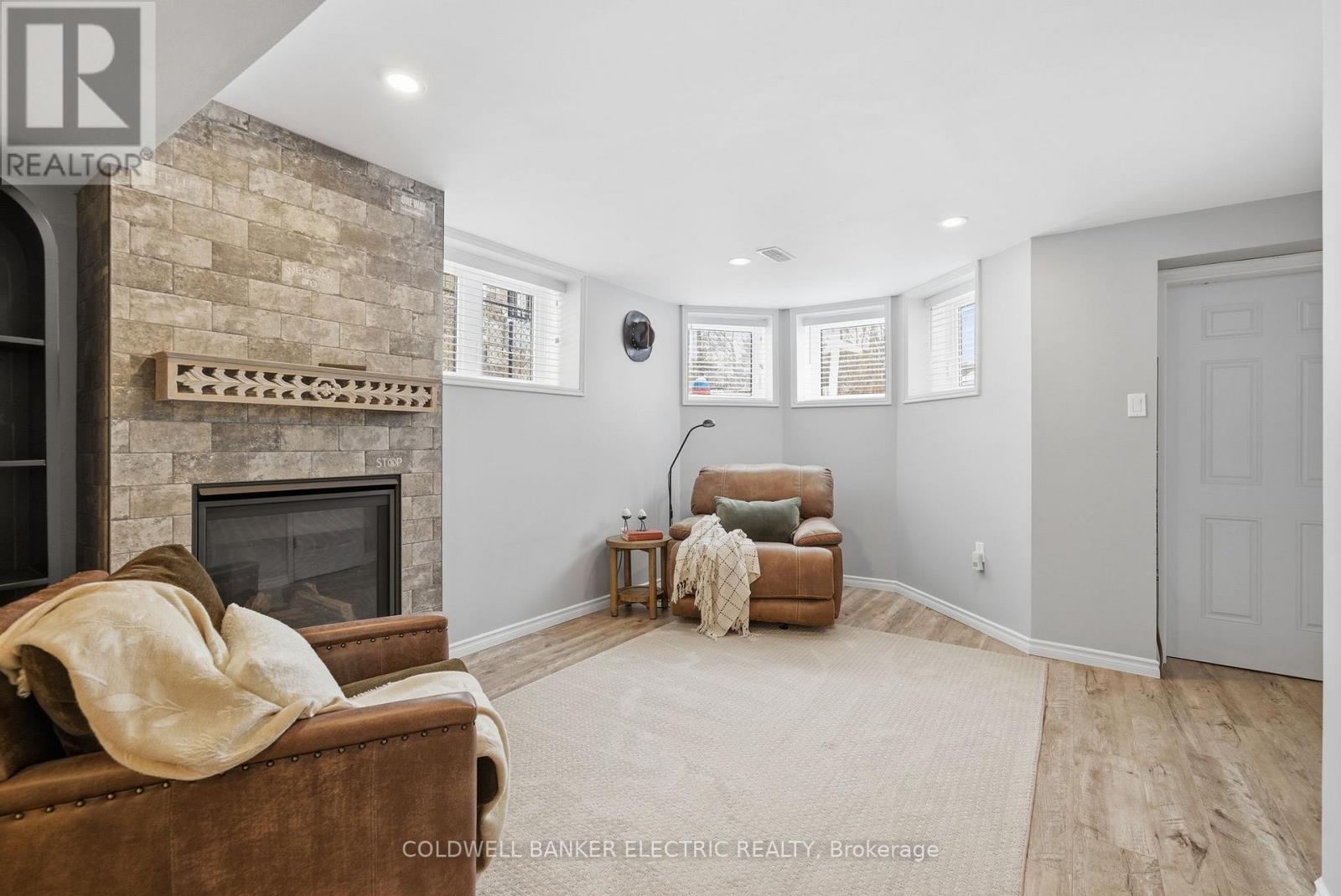 32 - 25 Brinton Drive, Peterborough (Otonabee Ward 1), Ontario  K9J 8S9 - Photo 35 - X12900438