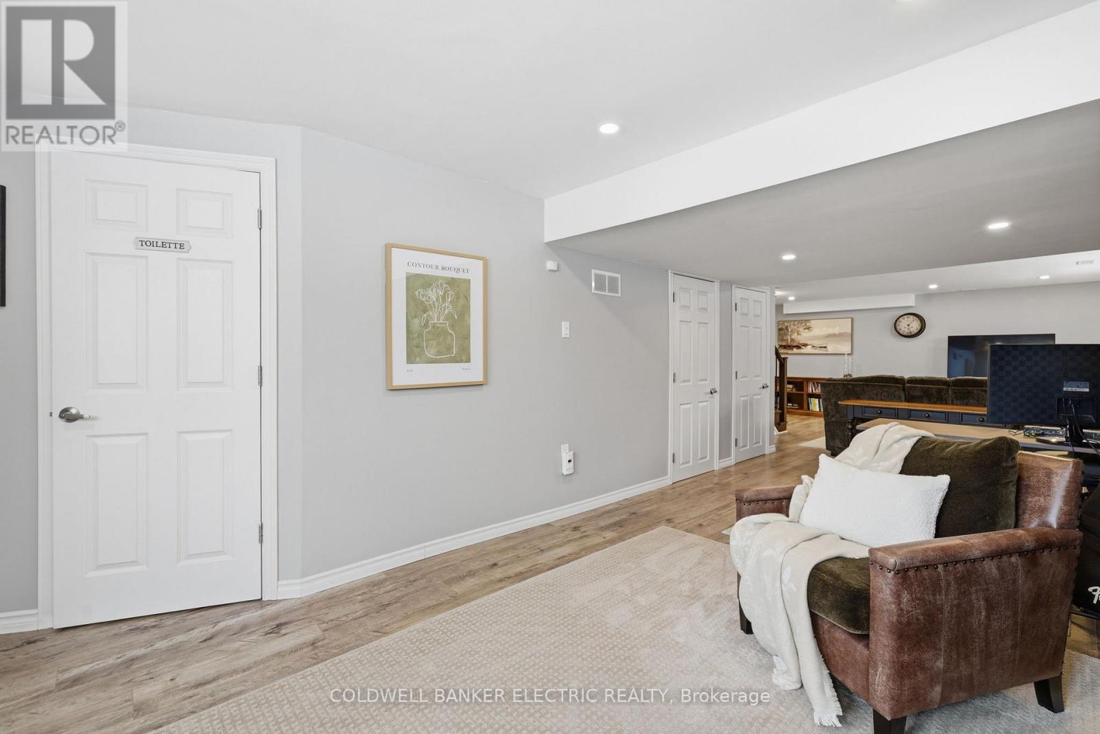 32 - 25 Brinton Drive, Peterborough (Otonabee Ward 1), Ontario  K9J 8S9 - Photo 37 - X12900438