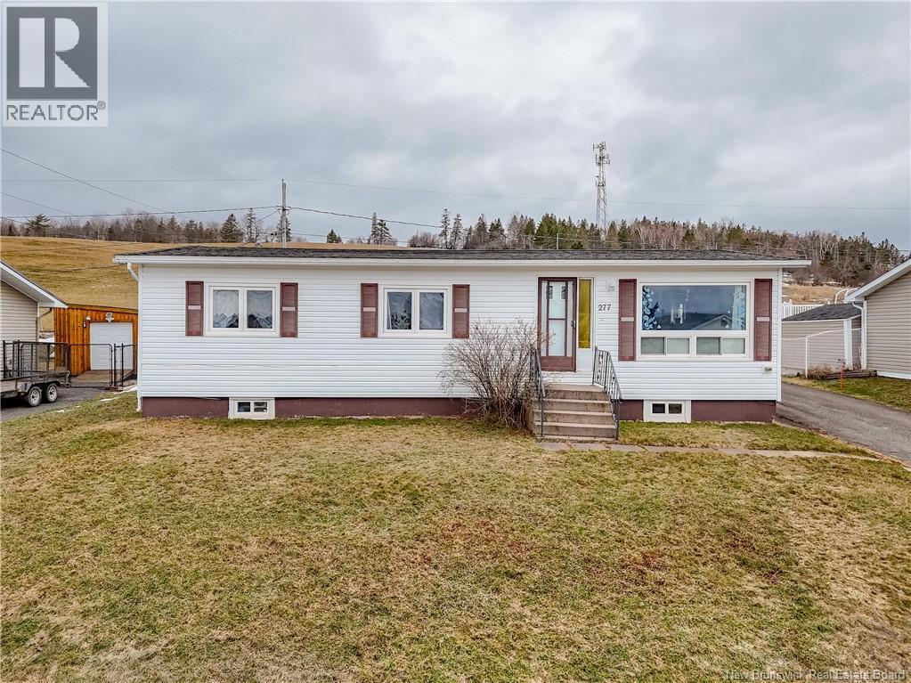 277 Church Avenue, Sussex, New Brunswick  E4E 1Z5 - Photo 3 - NB134146
